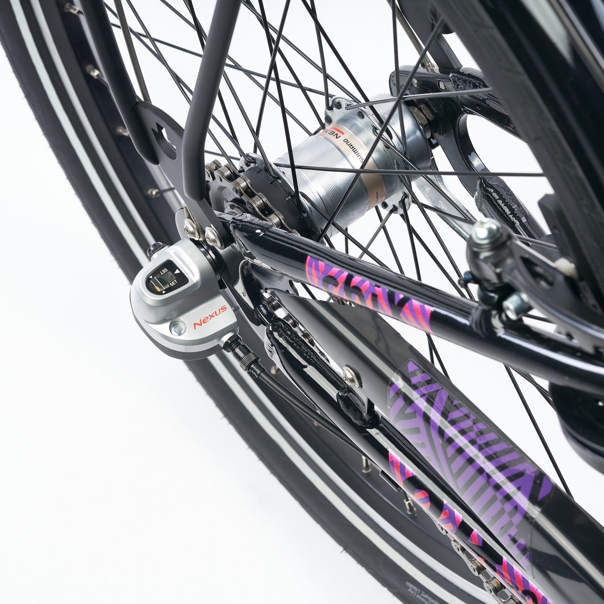 s-cool-chix-pro-24-zoll-m-dchenfahrrad-3-gang-black-pink image 4