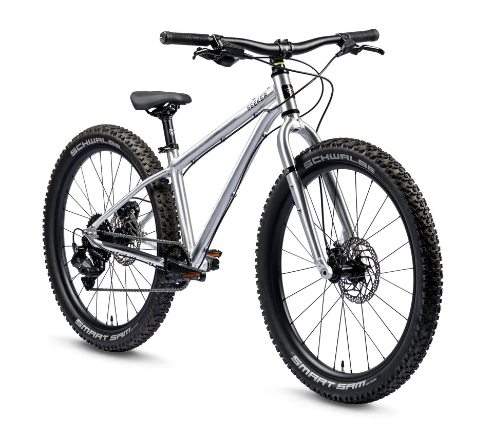 early-rider-seeker-24-kinderfahrrad-9-gang-shimano-cues-in-sage-green image 1