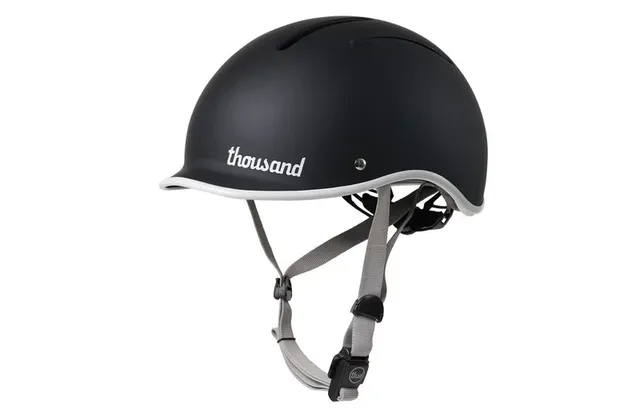 thousand-jr-kinderhelm-49-53cm-carbon-black-mit-magnetverschluss image 1